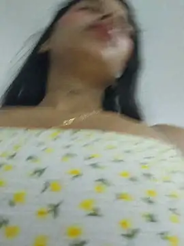 Lorena Mcfly online show from 04/07/26, 11:32