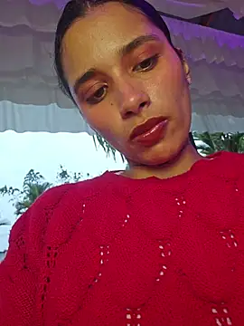 Snapshot of Lorena_Mcfly chatting on 07/04/26, 11:49 Lorena Mcfly online show from 07/04/26, 11:49