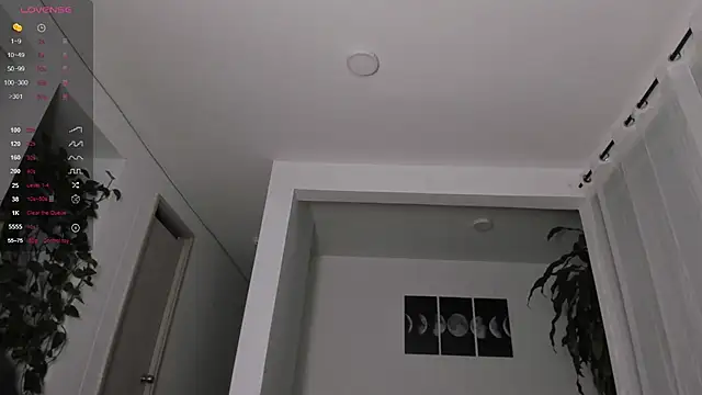 Hotay andrew online show from 10/08/25, 02:42