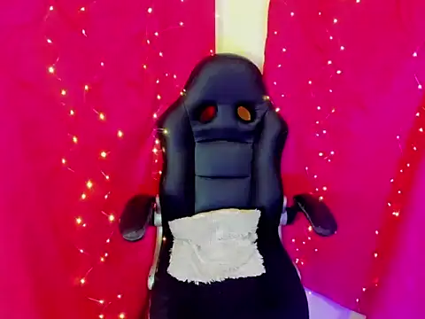 laxissh X online show from 11/29/25, 02:25