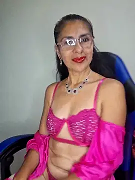 Natasha 50 online show from 12/18/25, 12:06