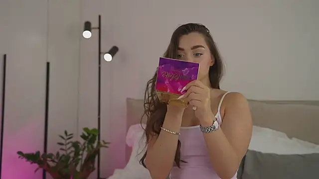 no angelll online show from 04/18/26, 07:34