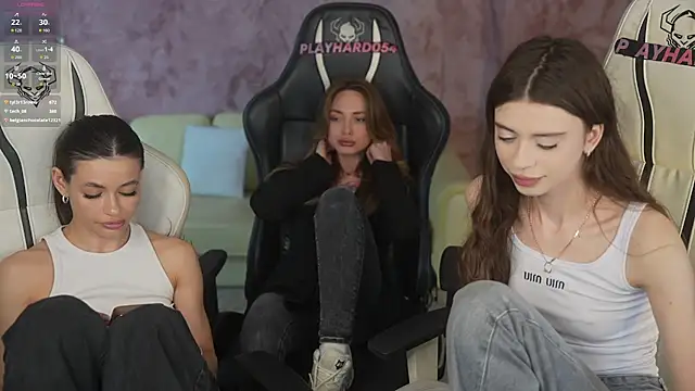 Regina Sweet054 online show from 04/15/26, 06:37