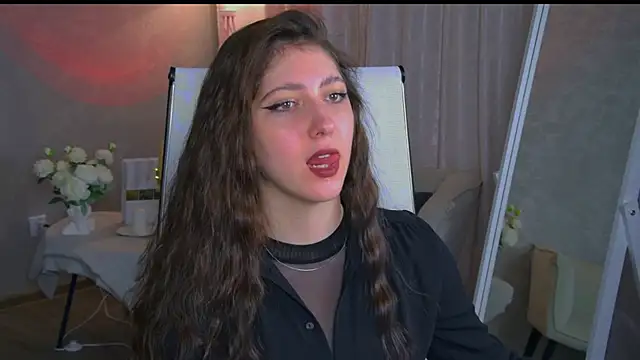 Mary Miiller online show from 02/17/26, 06:43