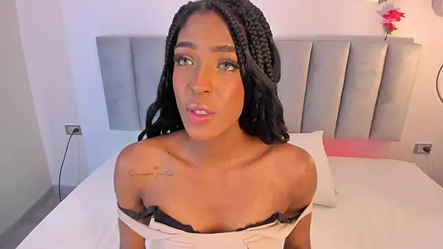 Emely Deluxe online show from 12/21/25, 11:39