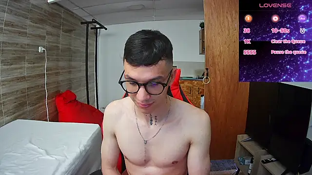 angelicious  online show from 10/31/25, 12:39