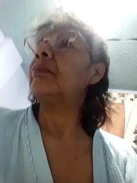 OliviaMorris1 online show from 10/04/25, 10:46