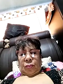 OliviaMorris1 online show from 10/26/25, 02:45