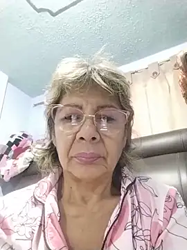 OliviaMorris1 online show from 05/22/26, 11:27