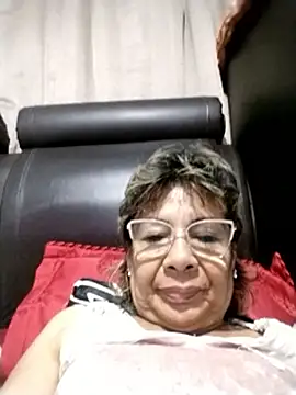 Snapshot of OliviaMorris1 chatting on 06/13/26, 12:30 OliviaMorris1 online show from 06/13/26, 12:30