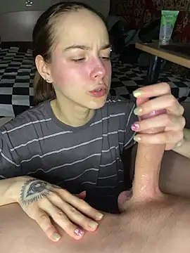 Flare0n online show from 03/10/26, 12:54