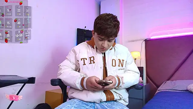 Lucass love online show from 02/03/26, 01:05