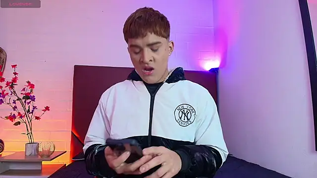 Lucass love online show from 04/07/26, 01:11