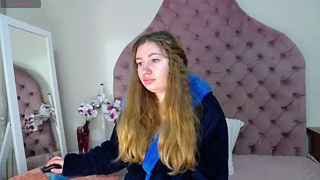 Snapshot of _Agata_ chatting on 02/07/26, 07:12 Agata online show from 02/07/26, 07:12