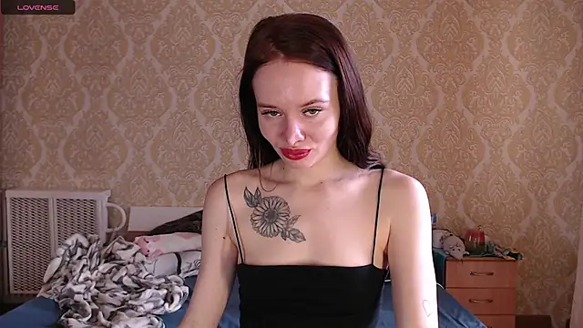 Kitkaat00 online show from 09/19/25, 01:01