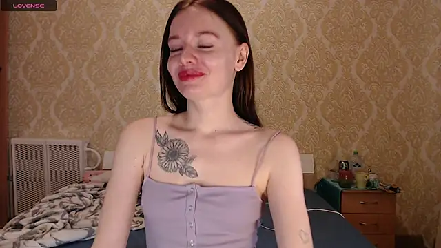 Kitkaat00 online show from 09/26/25, 11:58