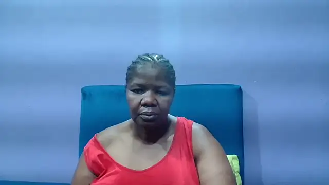 Snapshot of NaughtyChubbyZoe chatting on 10/09/25, 05:16 NaughtyChubbyZoe online show from 10/09/25, 05:16