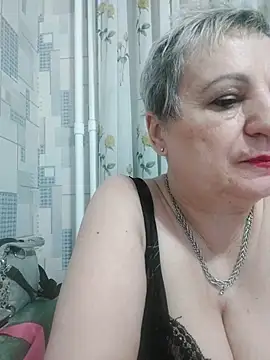 Snapshot of StarNicole chatting on 11/11/25, 01:11 StarNicole online show from 11/11/25, 01:11