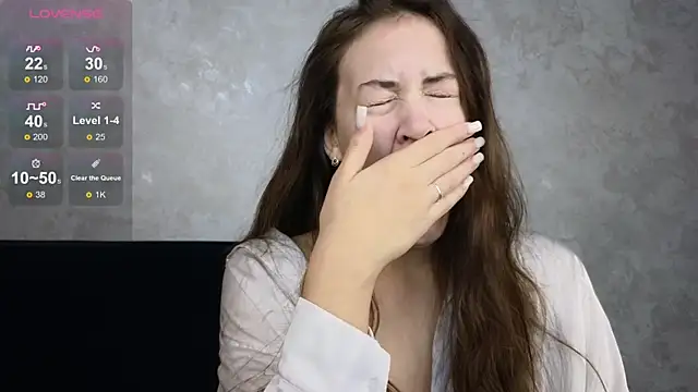 Snapshot of SaraMoren0 chatting on 09/22/25, 01:40 SaraMoren0 online show from 09/22/25, 01:40