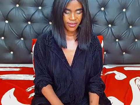 Snapshot of DojaBoootie chatting on 09/28/25, 12:32 DojaBoootie online show from 09/28/25, 12:32