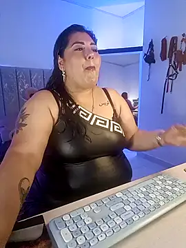 AndreaKinky online show from 10/20/25, 08:26