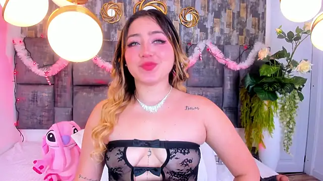 PatyLawrence online show from 11/26/25, 04:02