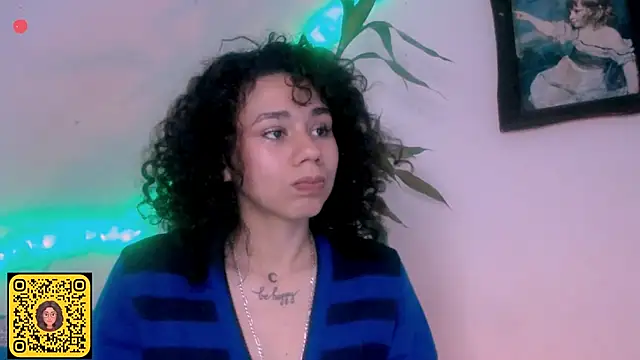 Snapshot of Nocturnawitch chatting on 09/09/25, 02:49 Nocturnawitch online show from 09/09/25, 02:49