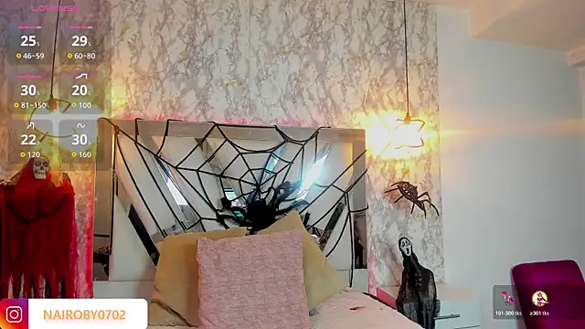 Aisha poweer online show from 10/28/25, 03:21