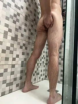 Snapshot of misterboybcn91 chatting on 10/09/25, 12:14 misterboybcn91 online show from 10/09/25, 12:14