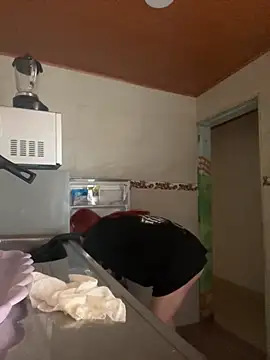 ScarlettRusso1 online show from 11/12/25, 06:41