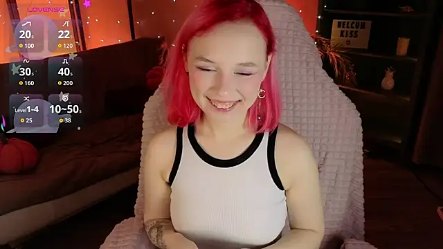 NaomiYoru online show from 03/31/26, 08:42