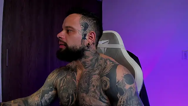 natevillage online show from 10/04/25, 10:08