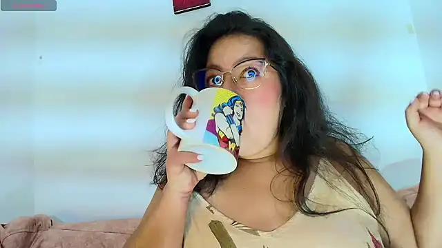 kute jess online show from 04/07/26, 10:15