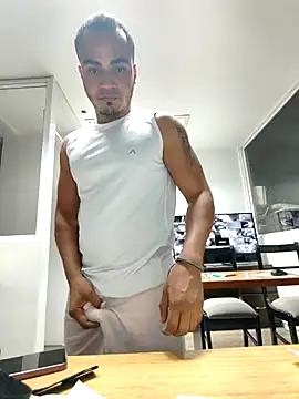 SanChacal5694 online show from 09/10/25, 11:05