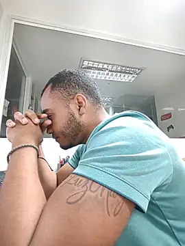 SanChacal5694 online show from 12/03/25, 11:14