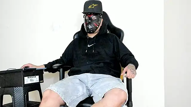 Snapshot of HELLSTAR chatting on 11/01/25, 05:31 HELLSTAR online show from 11/01/25, 05:31