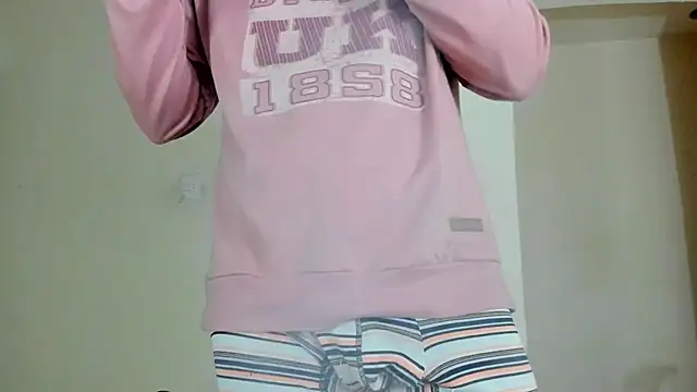 Snapshot of HELLSTAR chatting on 11/04/25, 07:51 HELLSTAR online show from 11/04/25, 07:51