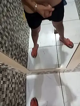 Alejandro260785 online show from 01/05/26, 11:52