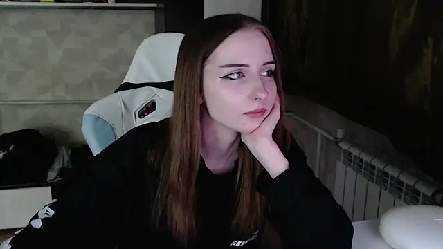 Cutti Crystal online show from 02/24/26, 09:46