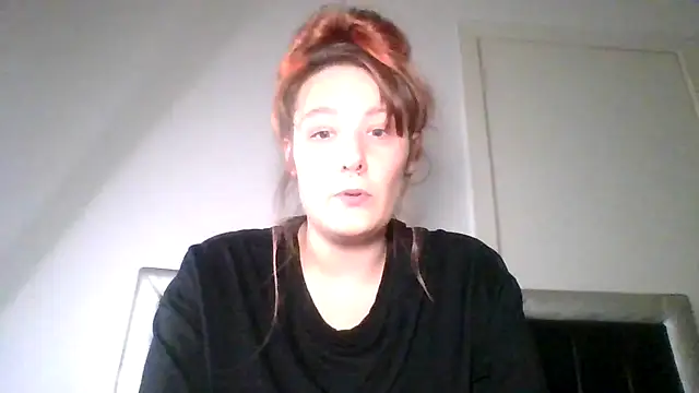 Snapshot of ScottoshThickThighs chatting on 12/02/25, 05:35 ScottoshThickThighs online show from 12/02/25, 05:35