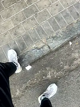 Snapshot of kamo012000 chatting on 09/13/25, 08:47 kamo012000 online show from 09/13/25, 08:47