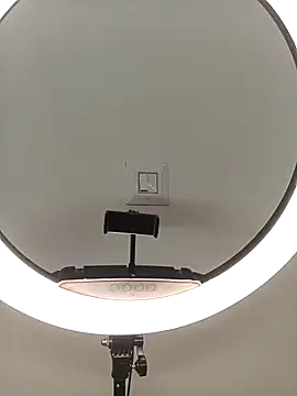 Snapshot of Sexy_kaira01 chatting on 10/22/25, 03:45 Sexy kaira01 online show from 10/22/25, 03:45