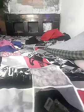 Snapshot of elvergu666 chatting on 01/06/26, 02:10 elvergu666 online show from 01/06/26, 02:10