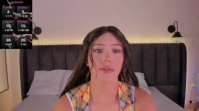 Snapshot of Sophie_Smith19_ chatting on 12/05/25, 03:09 Sophie Smith19 online show from 12/05/25, 03:09