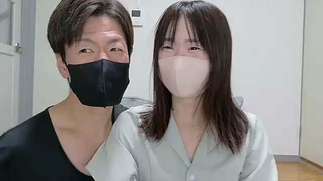 Snapshot of Miku-ooo chatting on 10/05/25, 03:05 Miku-ooo online show from 10/05/25, 03:05