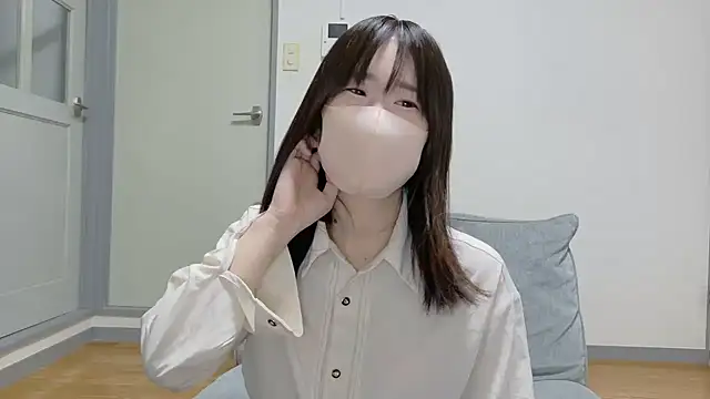 Snapshot of Miku-ooo chatting on 10/14/25, 08:09 Miku-ooo online show from 10/14/25, 08:09