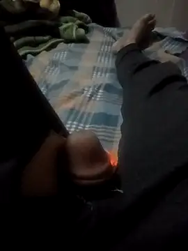 Snapshot of svvagesexyy chatting on 11/16/25, 08:36 svvagesexyy online show from 11/16/25, 08:36