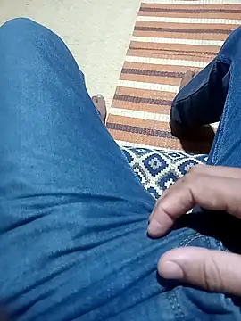 Snapshot of svvagesexyy chatting on 11/22/25, 06:45 svvagesexyy online show from 11/22/25, 06:45