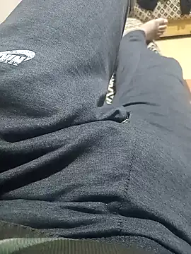 Snapshot of svvagesexyy chatting on 11/24/25, 07:35 svvagesexyy online show from 11/24/25, 07:35