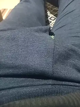 Snapshot of svvagesexyy chatting on 11/25/25, 07:47 svvagesexyy online show from 11/25/25, 07:47